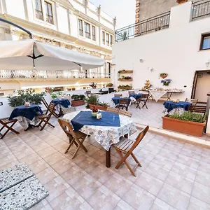 3* Aparthotel Garibaldi